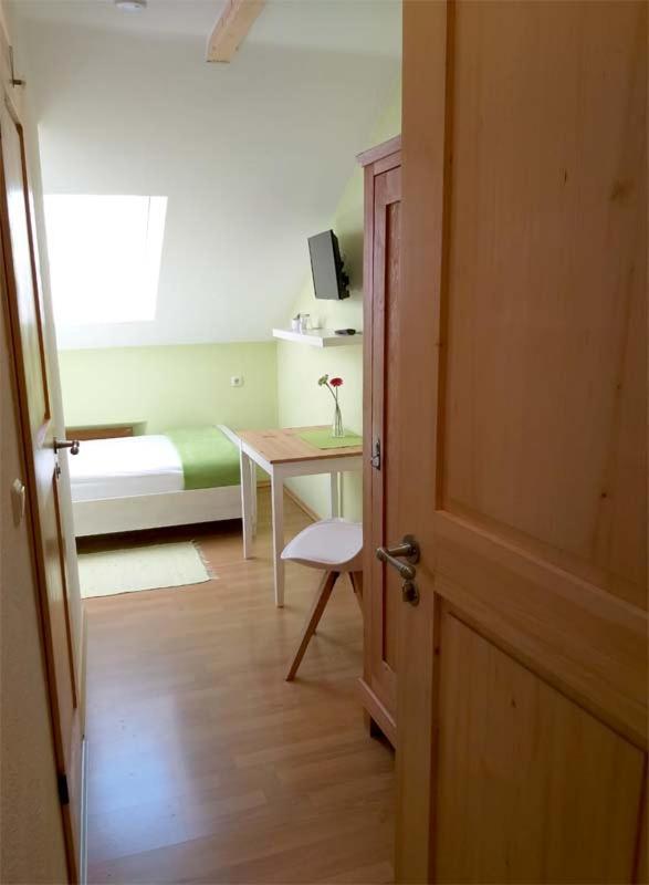 Zimmervermietung Huber Vogtareuth Экстерьер фото